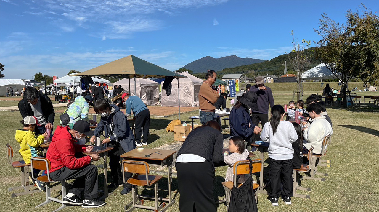 ペットボトルロケット作り体験報告